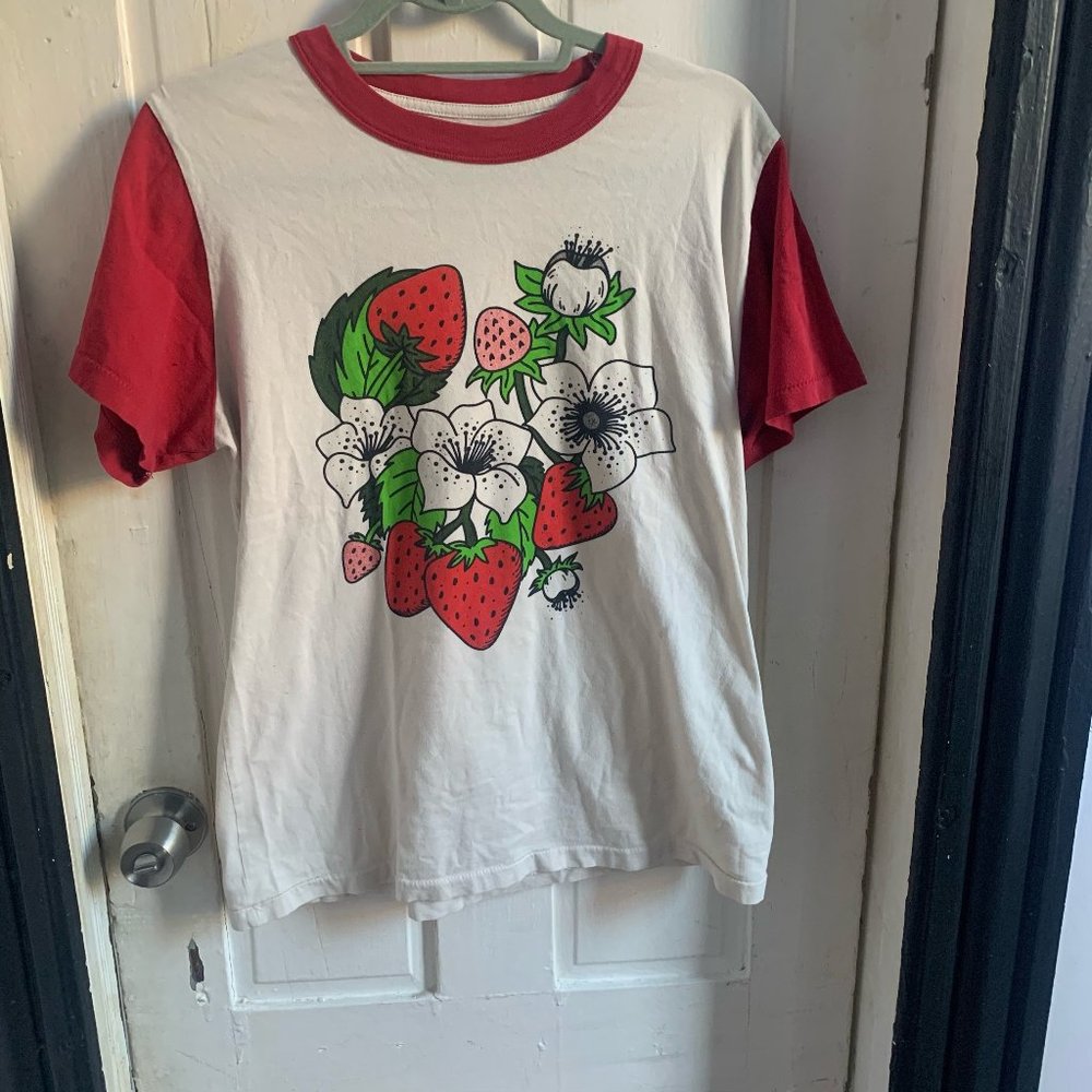 Big Bud Press Strawberry Tee - Unisex